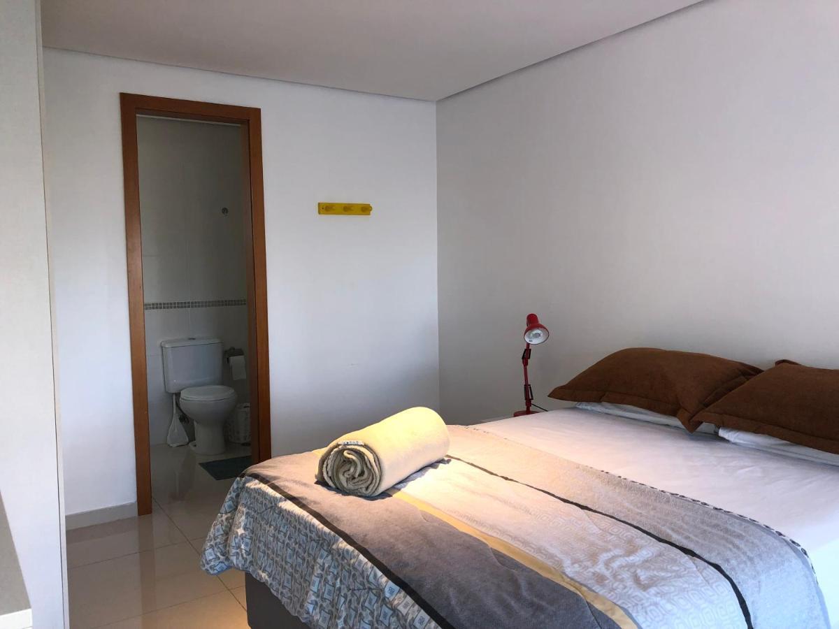 Apartamento Perfeito Casemiro, 199 - Retirada Das Chaves Mediante Agendamento Com Uma Hora De Antecedencia Com Andreia Ou Luis Порту-Алегрі Екстер'єр фото