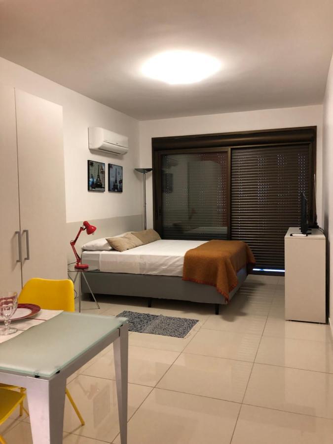 Apartamento Perfeito Casemiro, 199 - Retirada Das Chaves Mediante Agendamento Com Uma Hora De Antecedencia Com Andreia Ou Luis Порту-Алегрі Екстер'єр фото