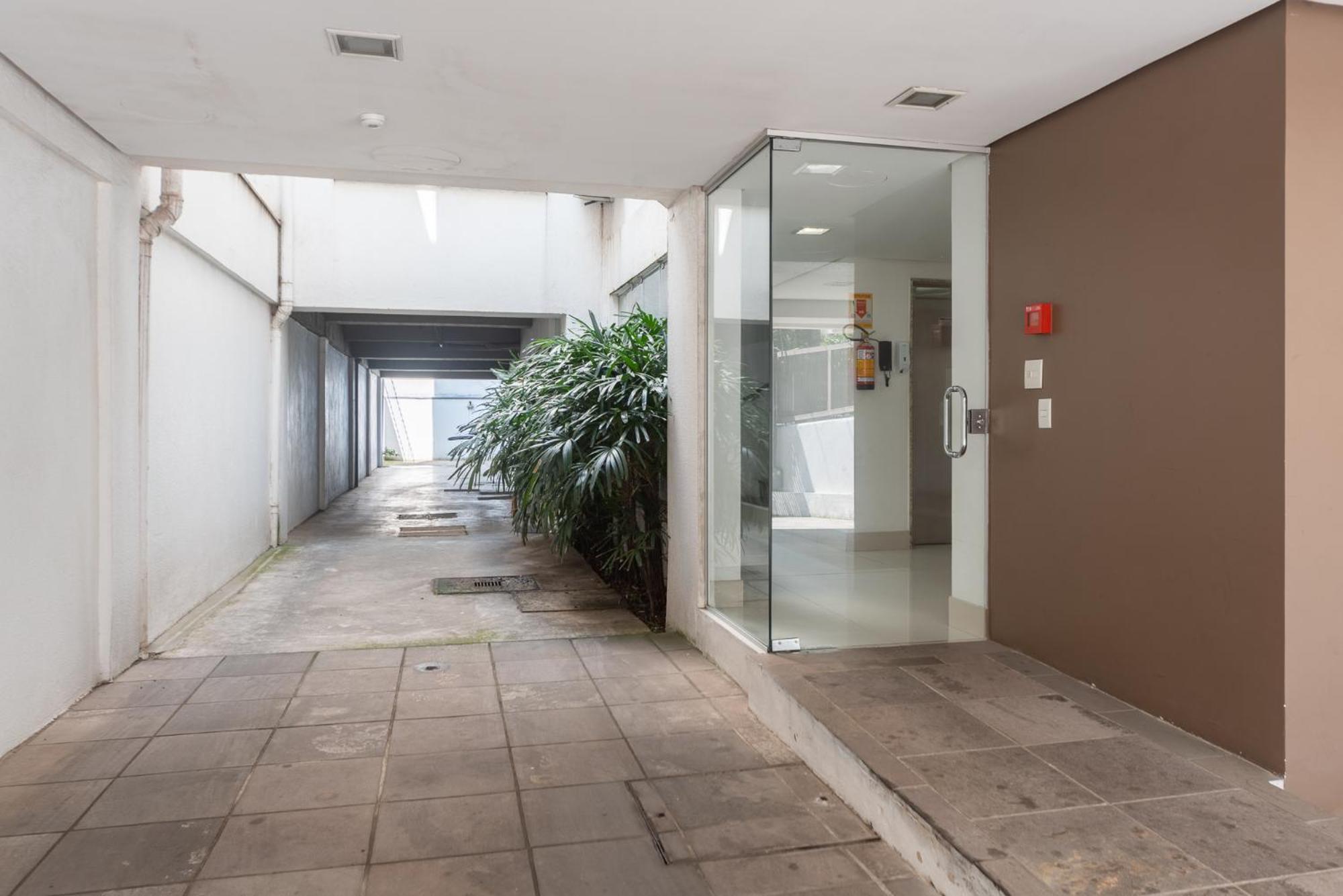 Apartamento Perfeito Casemiro, 199 - Retirada Das Chaves Mediante Agendamento Com Uma Hora De Antecedencia Com Andreia Ou Luis Порту-Алегрі Екстер'єр фото